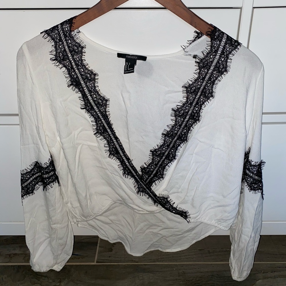 Long sleeve lace top